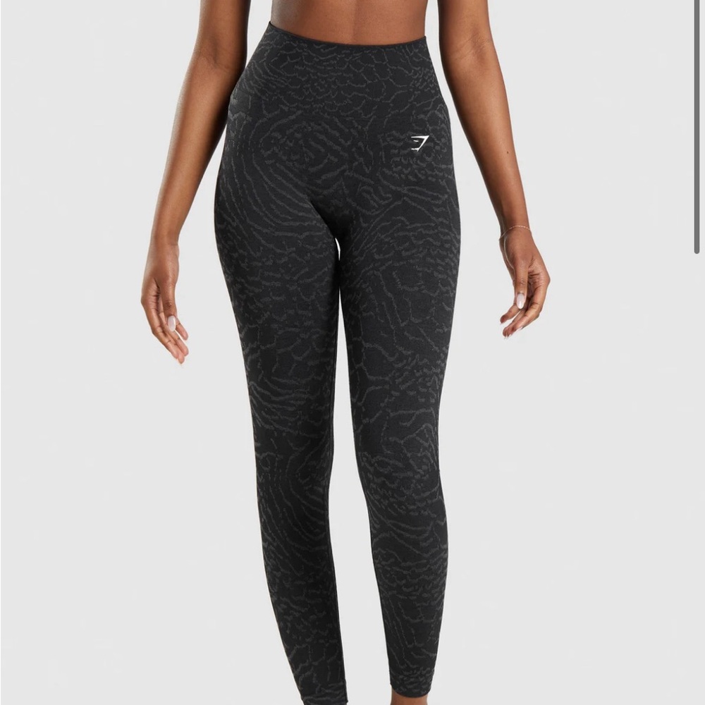 NWOT Gymshark Adapt Animal Seamless Leggings - Black